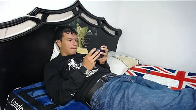 Deiby casas online show from 10.31.25