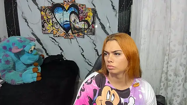 Snapshot of andromeda_xx chatting on 10.01.25 andromeda xx online show from 10.01.25