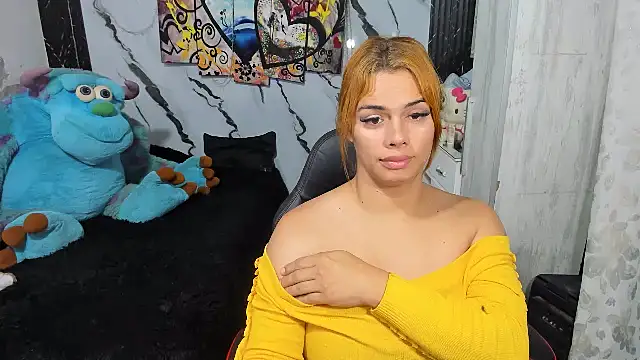 Snapshot of andromeda_xx chatting on 10.05.25 andromeda xx online show from 10.05.25