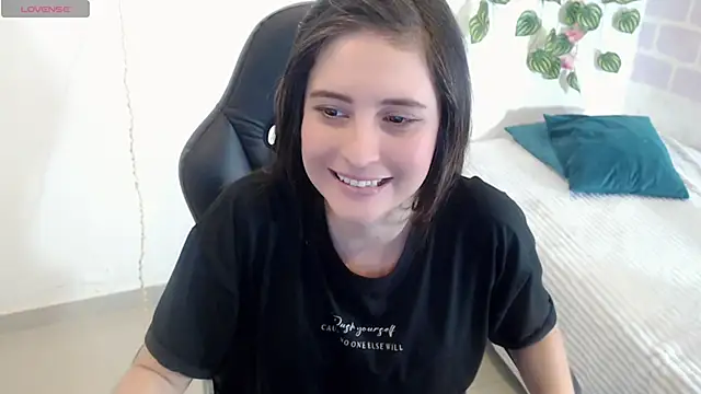 tania sweet   online show from 01.28.25