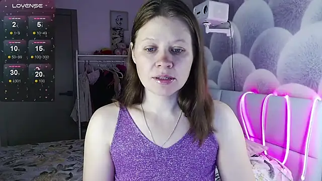 alekasamui online show from 10.06.25