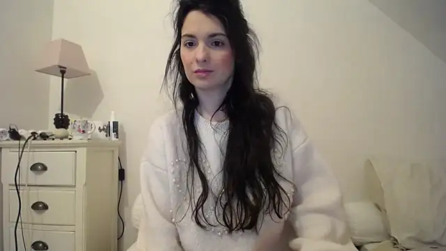 Snapshot of desirmiss1 chatting on 02.13.25 desirmiss1 online show from 02.13.25