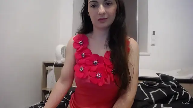 Snapshot of desirmiss1 chatting on 03.17.25 desirmiss1 online show from 03.17.25