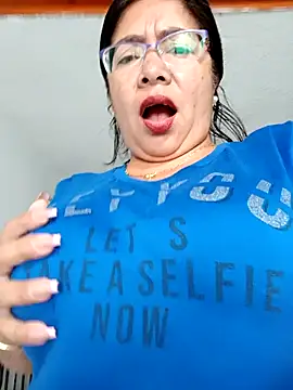   valentina18 online show from 01.10.25