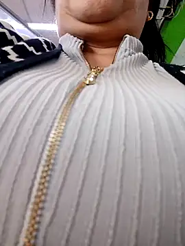   valentina18 online show from 01.15.25