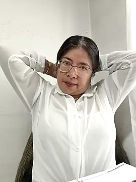 Snapshot of __valentina18 chatting on 01.19.26 valentina18 online show from 01.19.26