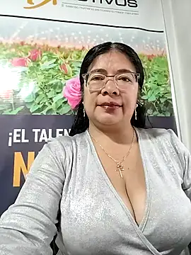 Snapshot of __valentina18 chatting on 02.23.26 valentina18 online show from 02.23.26