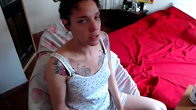 Snapshot of deftoolceles chatting on 09.17.25 deftoolceles online show from 09.17.25