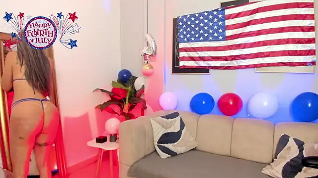  Nicoletteshea  online show from 07.04.26