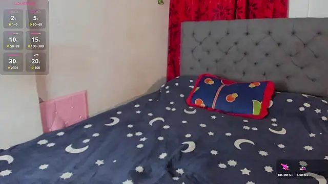 Snapshot of ashantib19 chatting on 10.28.25 ashantib19 online show from 10.28.25