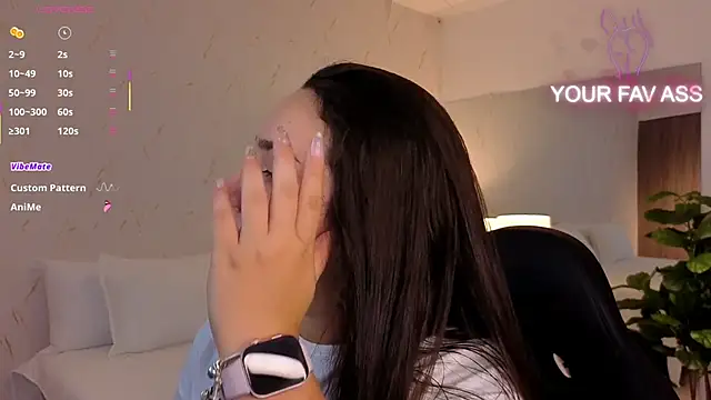 Snapshot of ava_blue chatting on 09.29.25 ava blue online show from 09.29.25