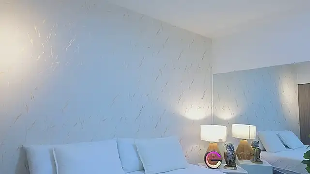 ava blue online show from 03.31.26