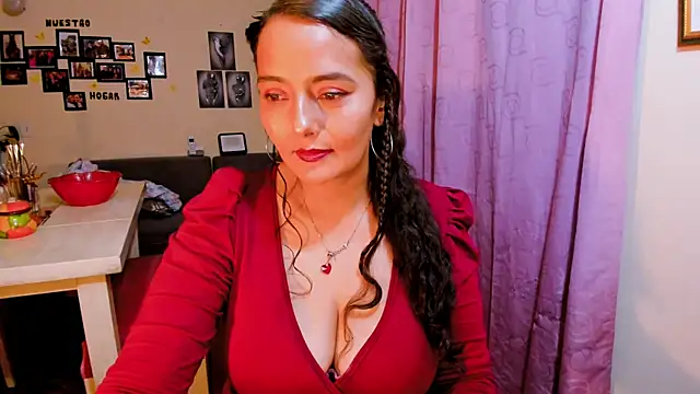 emma luxy online show from 02.25.26