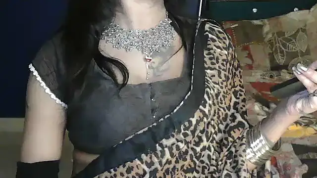 Snapshot of JannatDoll1 chatting on 11.16.25 JannatDoll1 online show from 11.16.25