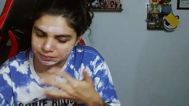 Nikkykora15 online show from 12.06.24