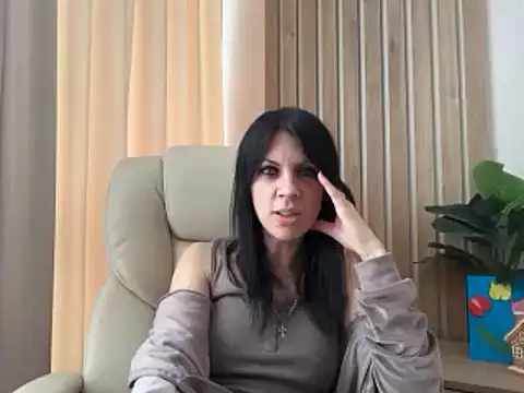 InjaAtHome online show from 04.28.26