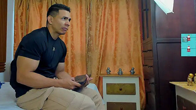 ChoreyTaiylor online show from 12.04.25