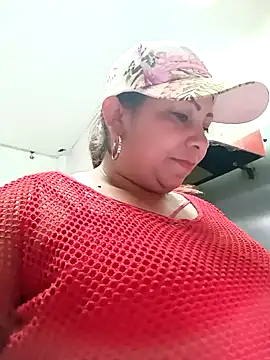 Alyona21 online show from 12.16.24