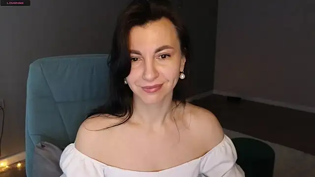 Snapshot of Mary_love16 chatting on 03.05.25 Mary love16 online show from 03.05.25