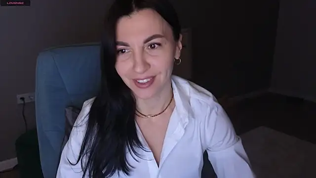 Snapshot of Mary_love16 chatting on 03.14.25 Mary love16 online show from 03.14.25