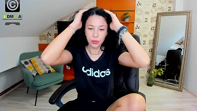 Snapshot of EmillyTaylor chatting on 01.15.25 EmillyTaylor online show from 01.15.25
