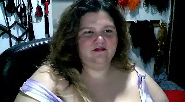 squirt322bbw online show from 02.10.25