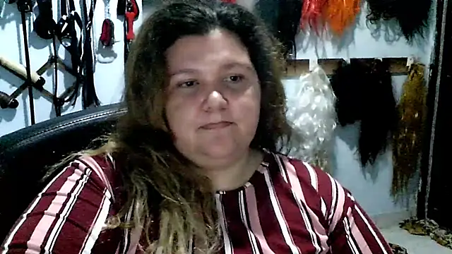 squirt322bbw online show from 02.22.25
