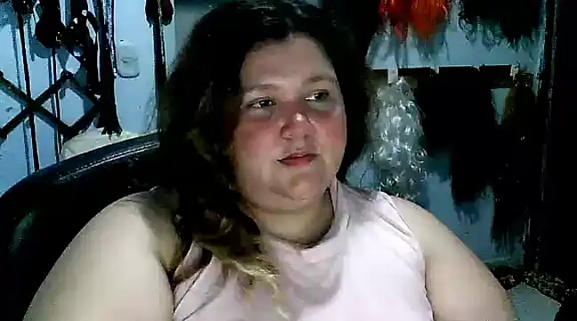 squirt322bbw online show from 03.13.25