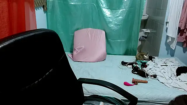 squirt322bbw online show from 02.23.26