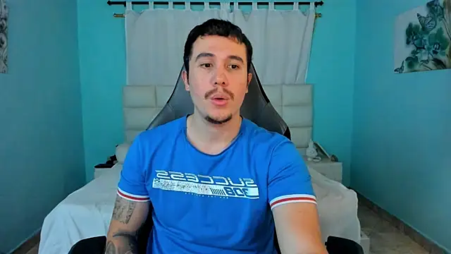 Snapshot of juan__jimenez chatting on 04.20.26 juan jimenez online show from 04.20.26
