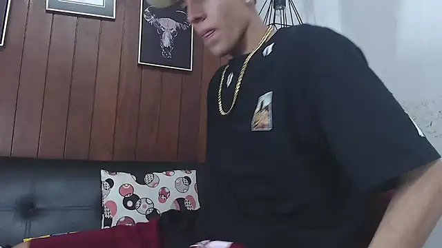Snapshot of GaboReyes chatting on 02.13.25 GaboReyes online show from 02.13.25
