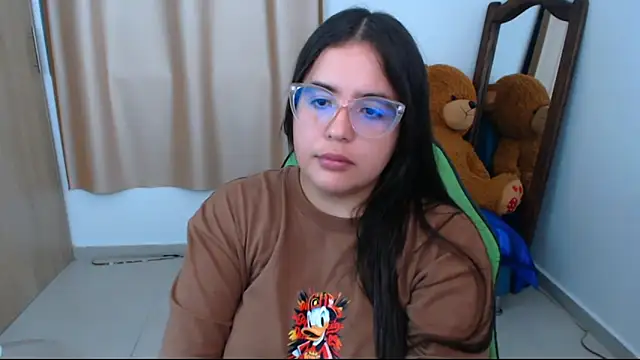 Snapshot of _alicia_z chatting on 02.23.25 alicia z online show from 02.23.25