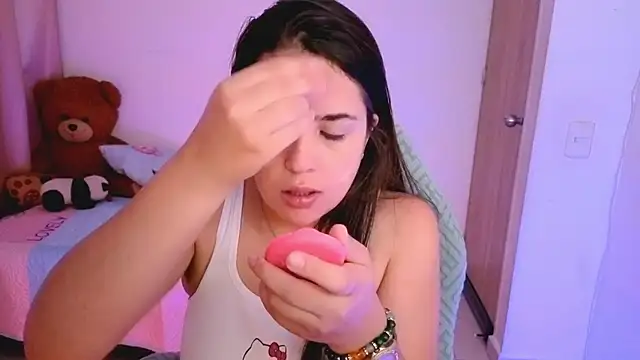 Snapshot of _alicia_z chatting on 03.14.26 alicia z online show from 03.14.26