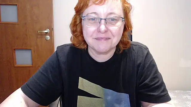 Snapshot of JoannaAndNeighbour chatting on 01.16.25 JoannaAndNeighbour online show from 01.16.25