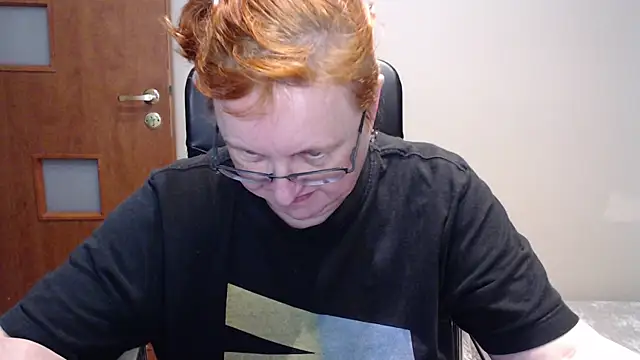 Snapshot of JoannaAndNeighbour chatting on 01.16.25 JoannaAndNeighbour online show from 01.16.25