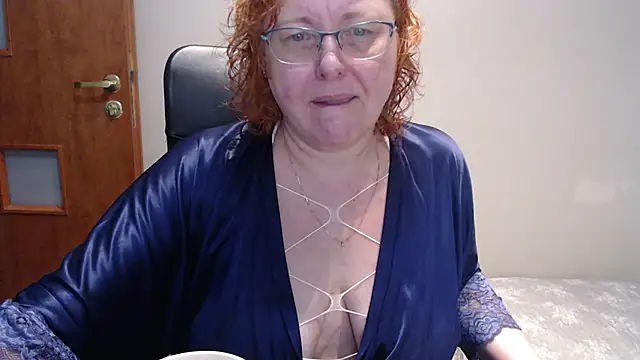 Snapshot of JoannaAndNeighbour chatting on 02.03.25 JoannaAndNeighbour online show from 02.03.25