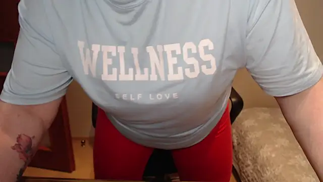 Snapshot of JoannaAndNeighbour chatting on 02.20.25 JoannaAndNeighbour online show from 02.20.25