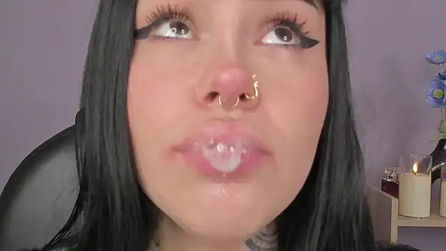 Snapshot of Jas_miin chatting on 11.07.25 Jas miin online show from 11.07.25