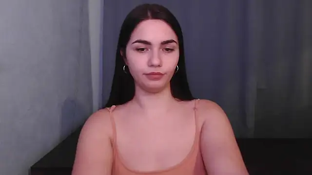 HannahMeid online show from 12.13.24