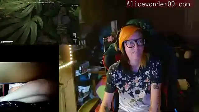 alicewonder09 online show from 12.17.24