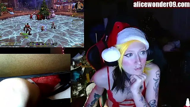 alicewonder09 online show from 12.25.24