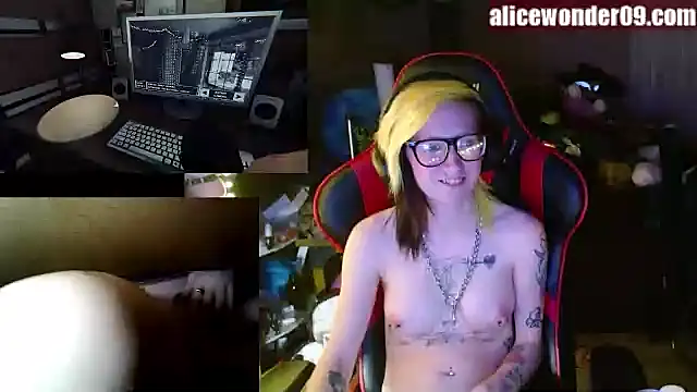alicewonder09 online show from 12.30.24