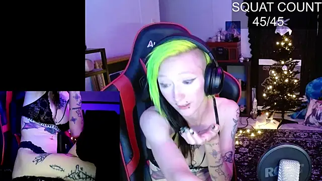 alicewonder09 online show from 11.29.25