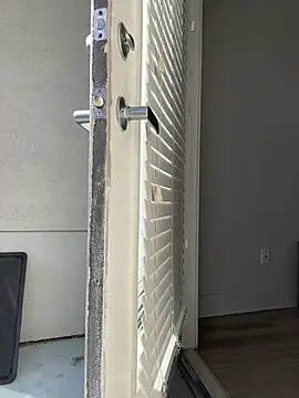 Snapshot of Bbyboyivan chatting on 01.12.25 Bbyboyivan online show from 01.12.25