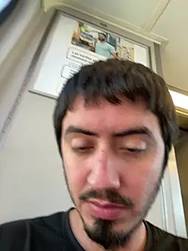 Snapshot of Bbyboyivan chatting on 03.16.25 Bbyboyivan online show from 03.16.25