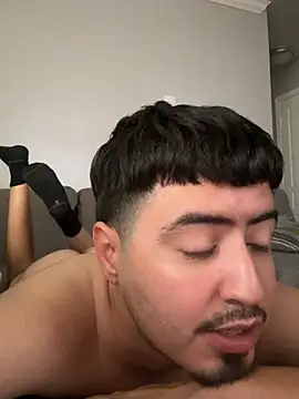Snapshot of Bbyboyivan chatting on 04.26.26 Bbyboyivan online show from 04.26.26