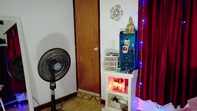 hottplay online show from 01.30.25