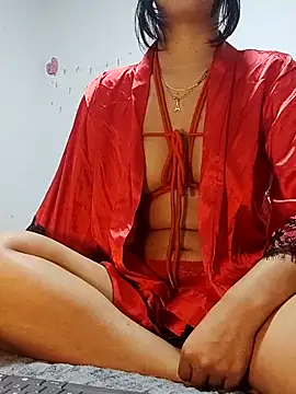 Amal Hadid online show from 03.20.25