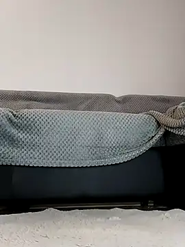 Viola sweet honey online show from 11.13.25