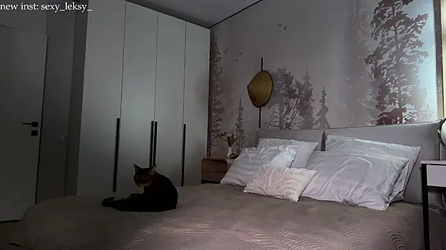 Lex Love online show from 04.18.26